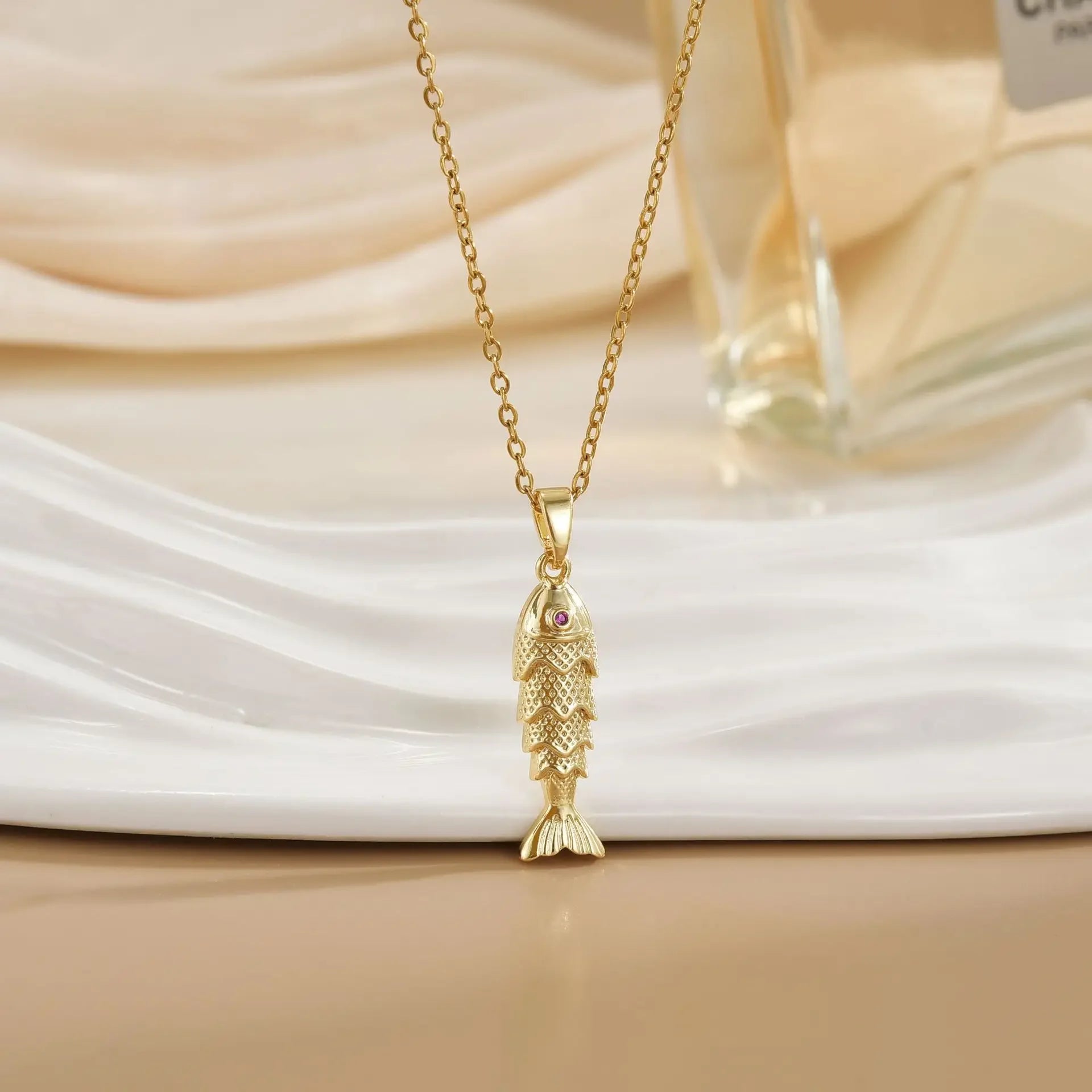 Charm Gold Color Stainless Steel Stereo Koi Purple Zircon Fish Eyes Pendant Necklace for Women Personality Collar Chain Jewelry