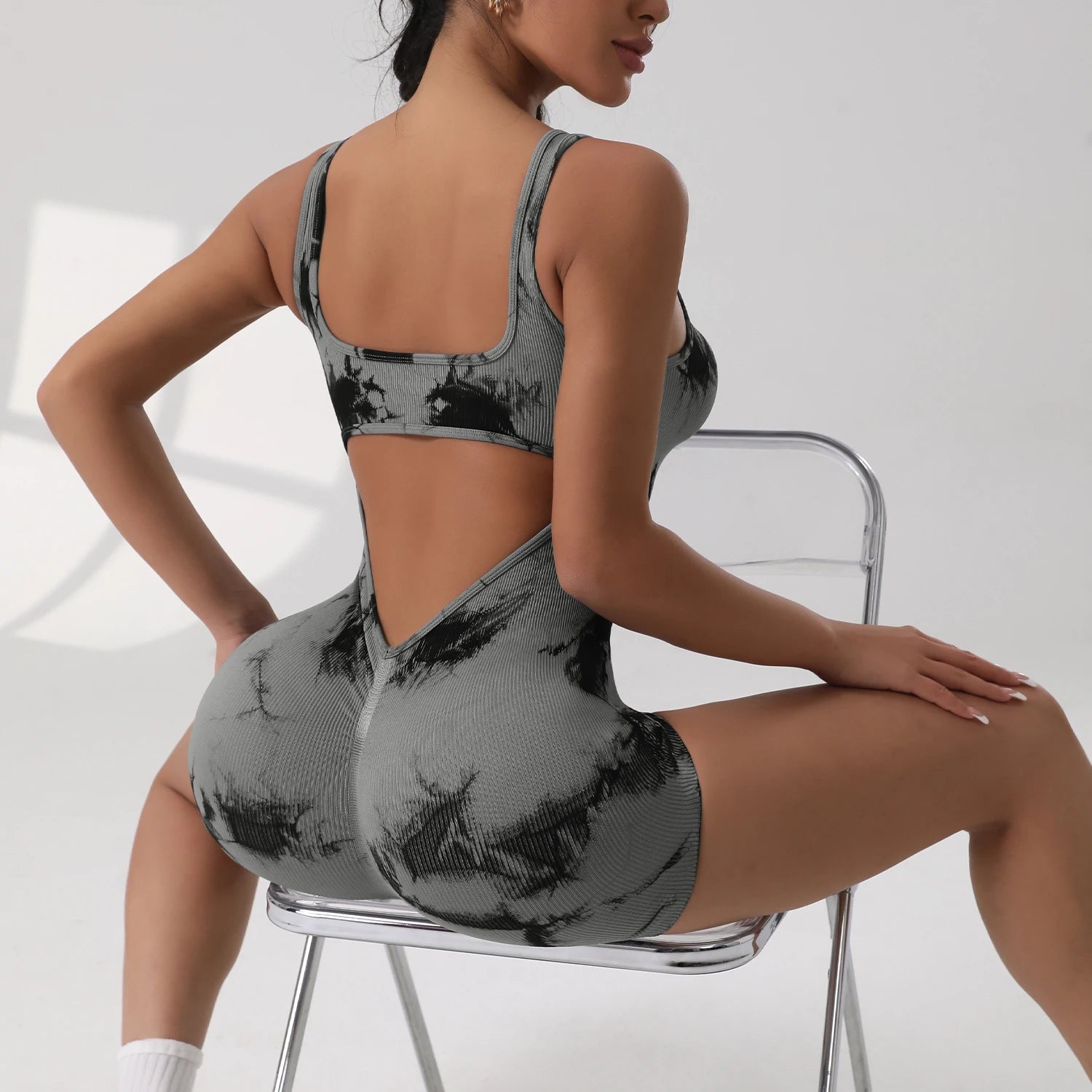 🔥 CHRLEISURE Tie-Dye Jumpsuit — The Secret to a Sexy and Comfortable Look This Spring/Summer!