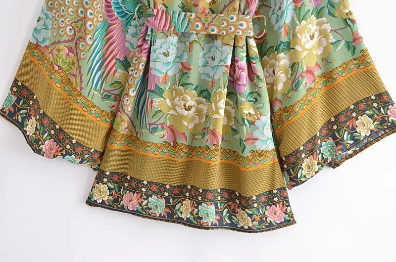 Boho Queens Vintage Green Peacock Floral Print Sashes Kimono Women Bohemian V Neck Batwing Sleeves Happie Short Robe Kimono