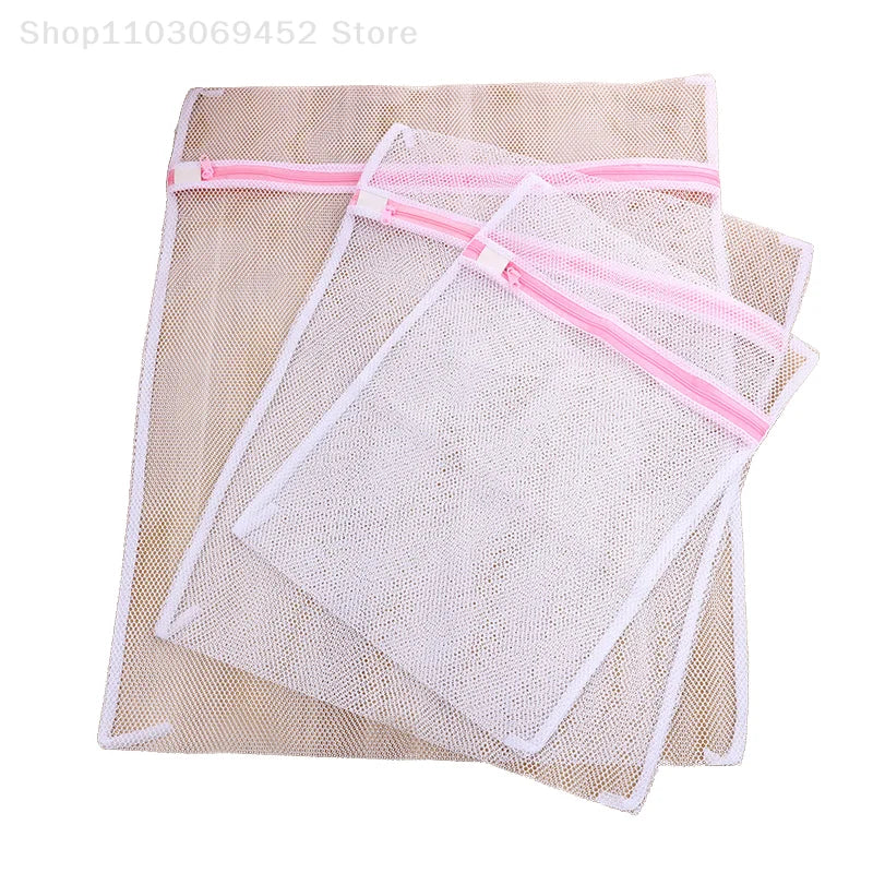 Never Ruin Your Clothes Again – Ultimate Protective Laundry Bag with Zipper!
