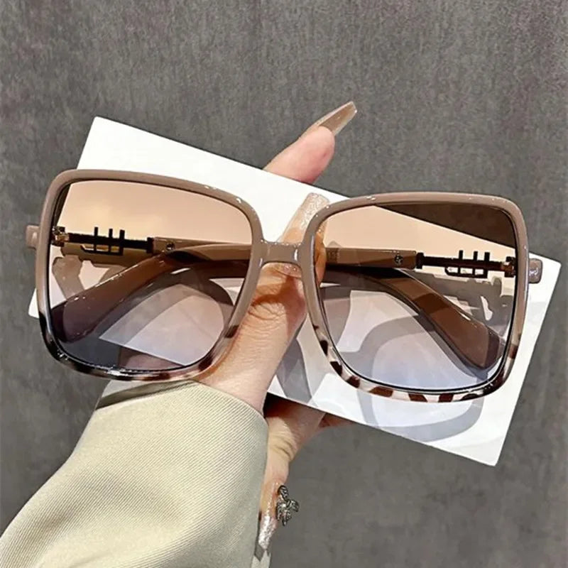New Oversized Rectangle Sunglasses Women's Fashion Square Sun Glasses Men's Classic Vintage Eyewear UV400 Oculos De Sol