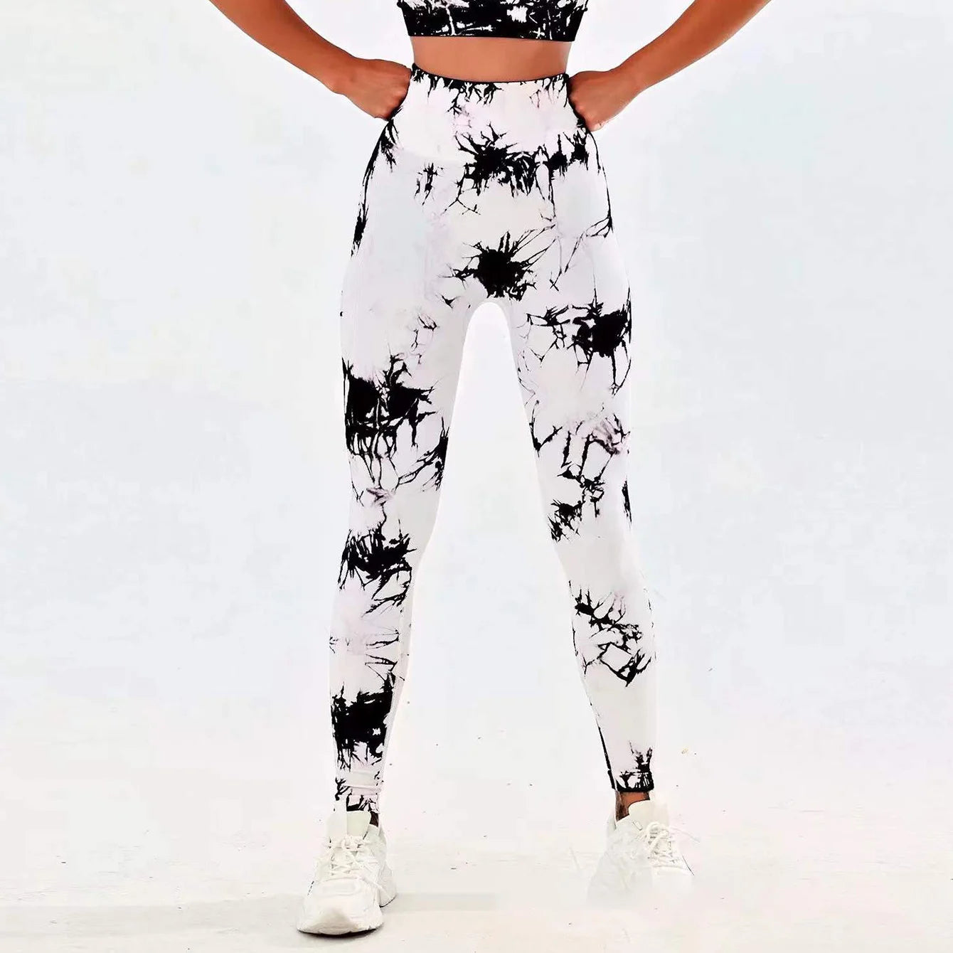 The push-up leggings that transform your body — Your dream of defined curves starts here!