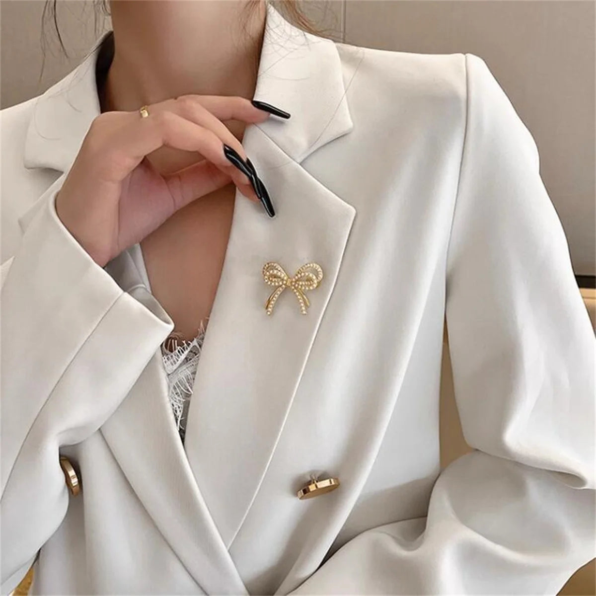 1Pc Fashion Exquisite Bow Brooch Romantic Elegant Pin Charm Trendy Jewelry Accessories Party Birthday Festival Gift Decoration