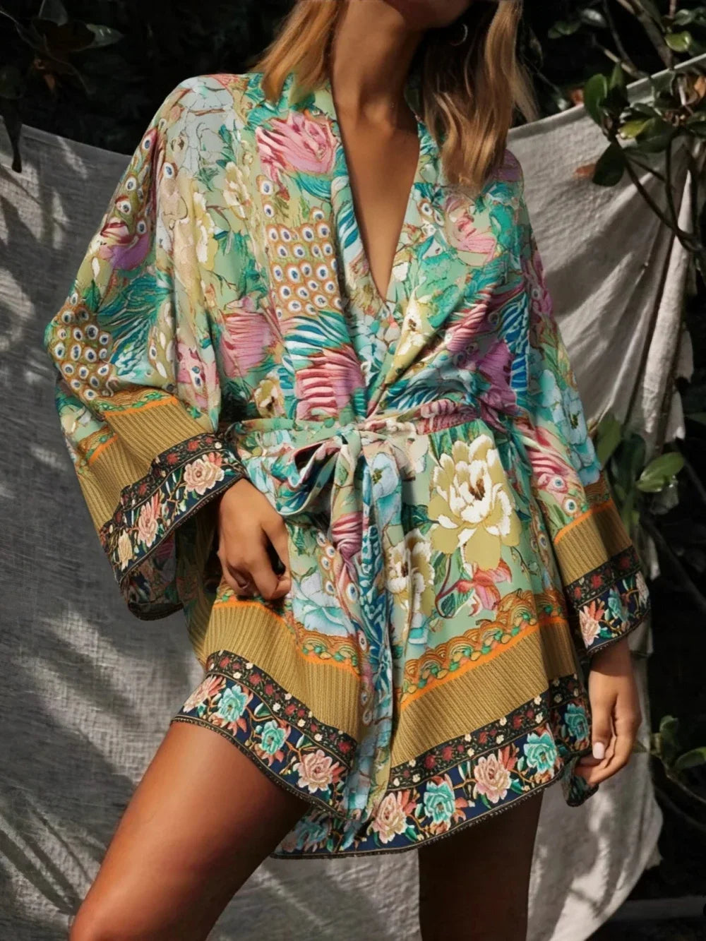 Boho Queens Vintage Green Peacock Floral Print Sashes Kimono Women Bohemian V Neck Batwing Sleeves Happie Short Robe Kimono
