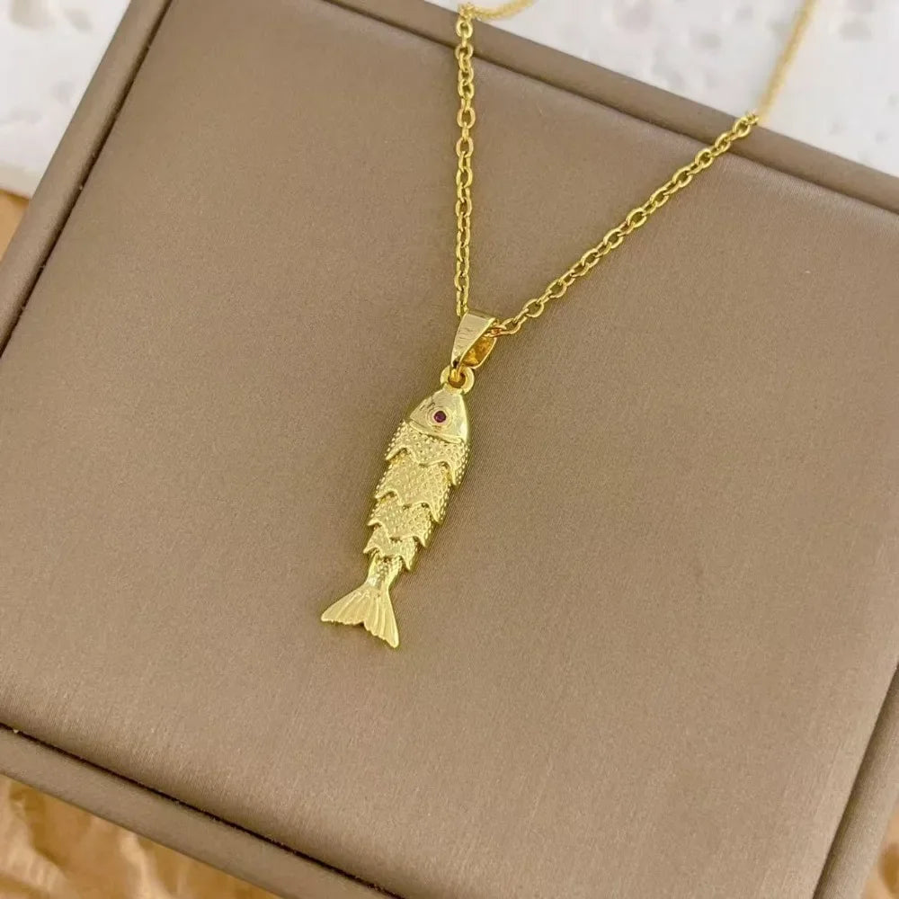 Charm Gold Color Stainless Steel Stereo Koi Purple Zircon Fish Eyes Pendant Necklace for Women Personality Collar Chain Jewelry